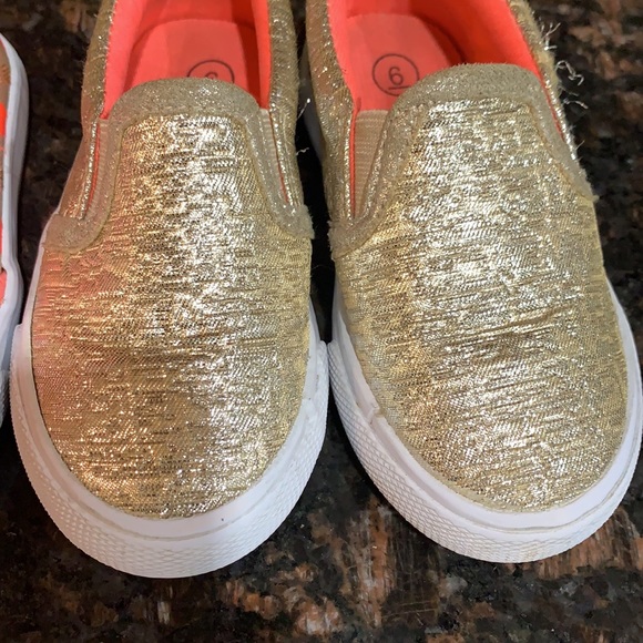 Cuties💕 - Picture 3 of 4